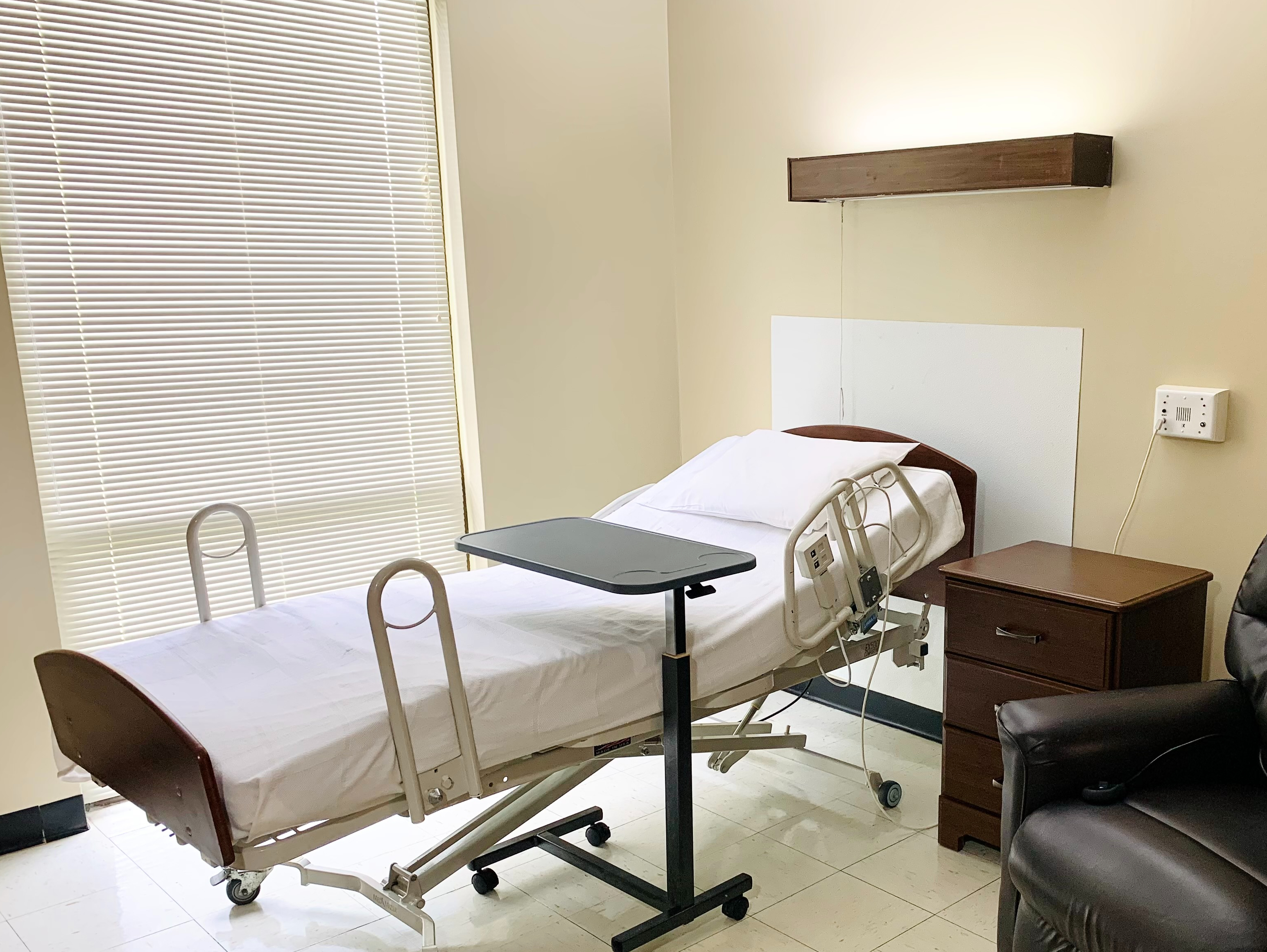 SALUDA NURSING CENTER